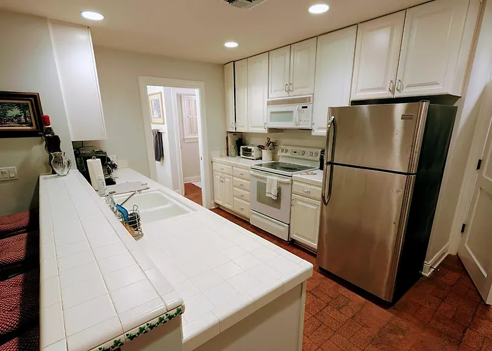 Private On 3 Acre Estate In * Phoenix