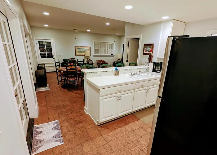 Private On 3 Acre Estate In *